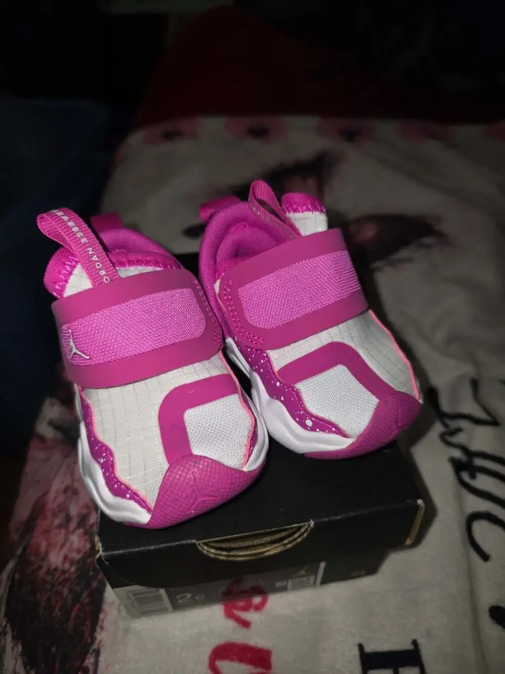 Jordan 23/7 Baby/Toddler EasyOn Shoes Fire Pink/White